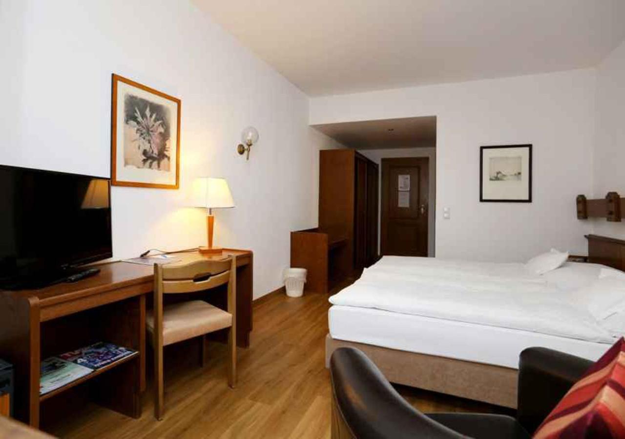 Jaegerhof Otel Langenhagen  Dış mekan fotoğraf