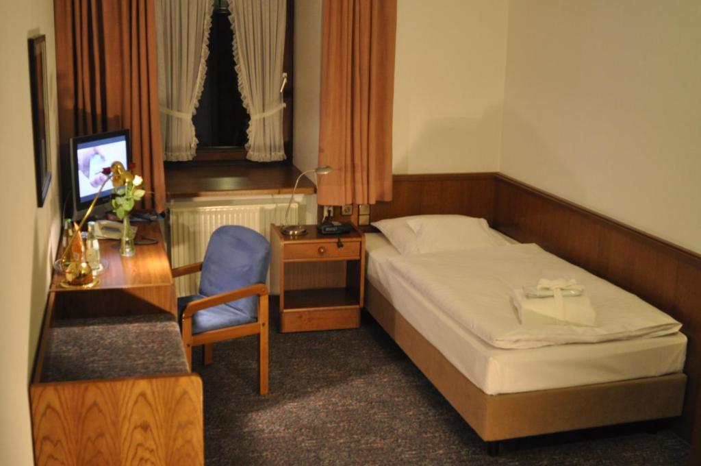 Jaegerhof Otel Langenhagen  Oda fotoğraf